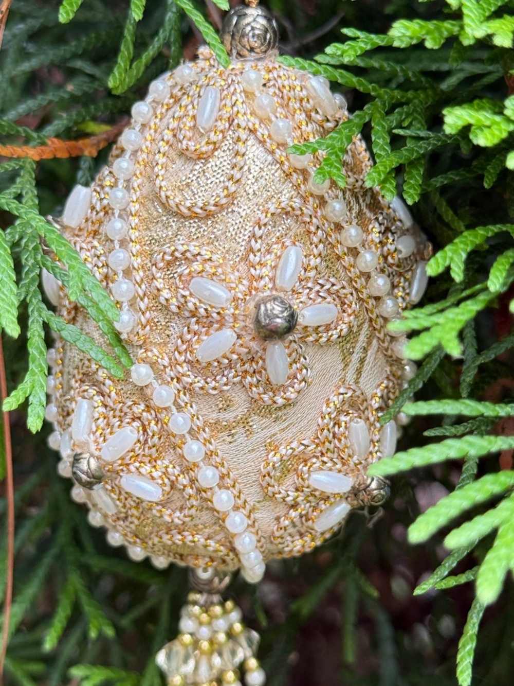 Elongated Faux Pears and Ornate Gold Christmas Tree Ornament White Brocade